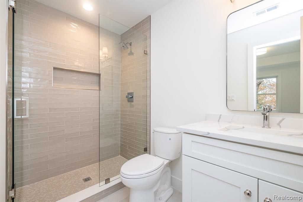3532 Woodland Avenue Property Photo 48