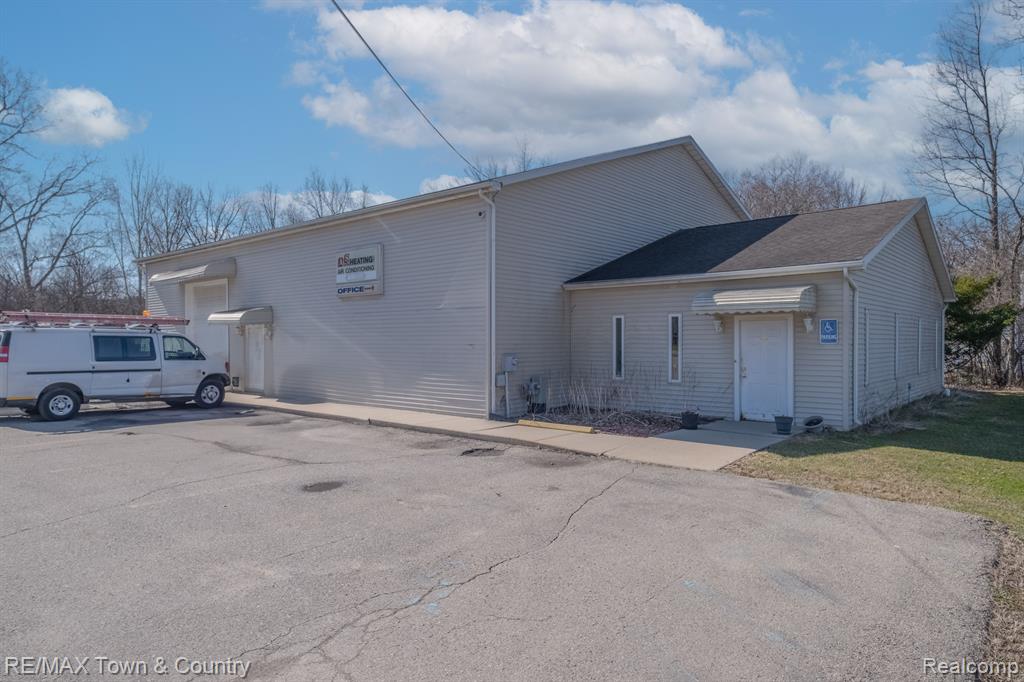 2170 Lavelle Road Property Photo 1