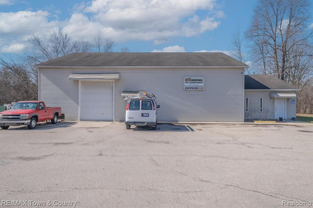 2170 Lavelle Road Property Photo 4