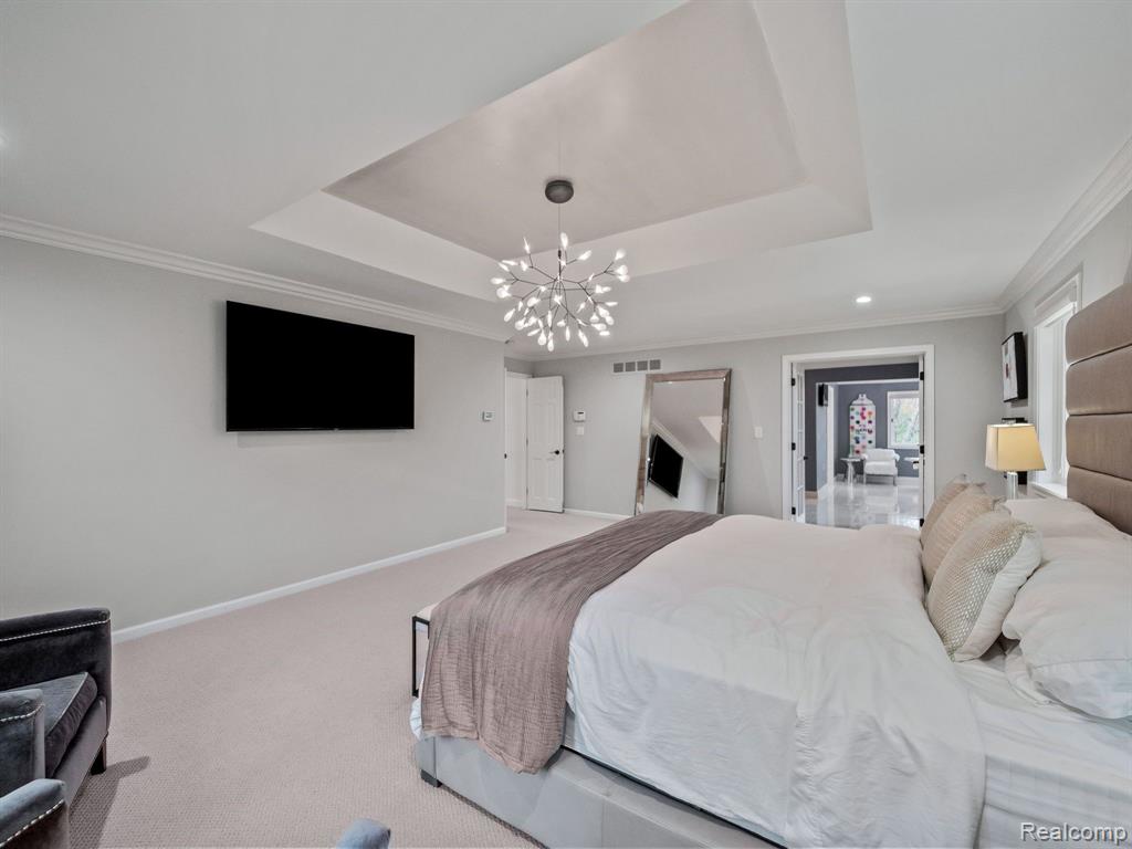 5190 Clarendon Crest Street Property Photo 36