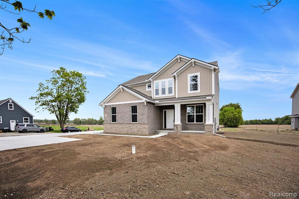 72180 Van Dyke Property Photo 3