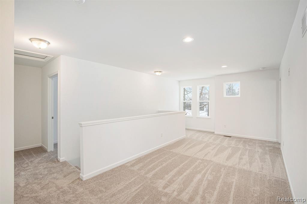 72180 Van Dyke Property Photo 15