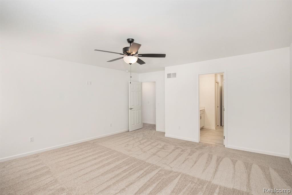 72180 Van Dyke Property Photo 17