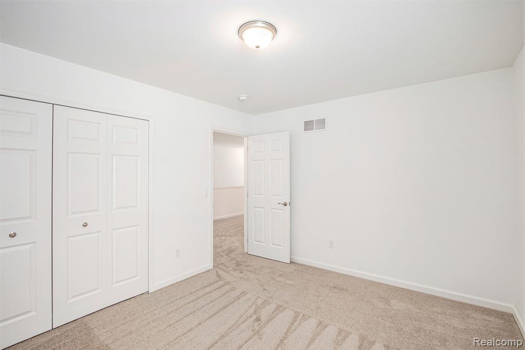 72180 Van Dyke Property Photo 21