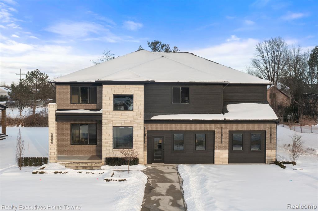 50964 Mistwood Drive Property Photo 1
