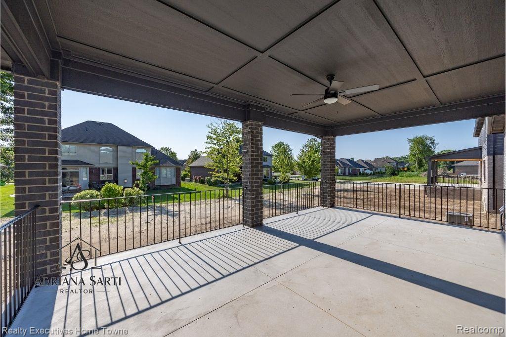 50964 Mistwood Drive Property Photo 7