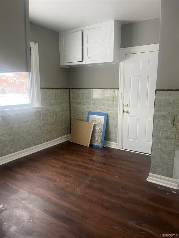 5322 Joy Road Property Photo 4