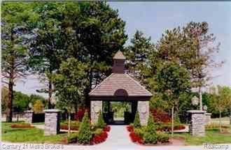 8018 Bridle Path Court Property Photo 1