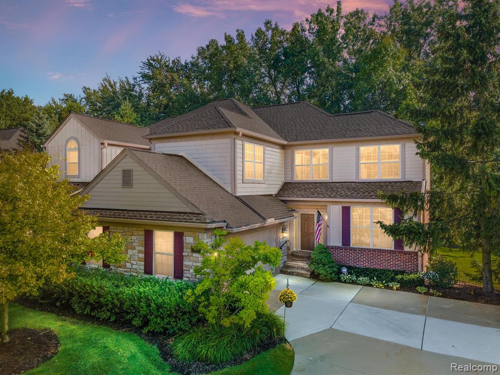 3585 Winding Brook Circle Property Photo 1