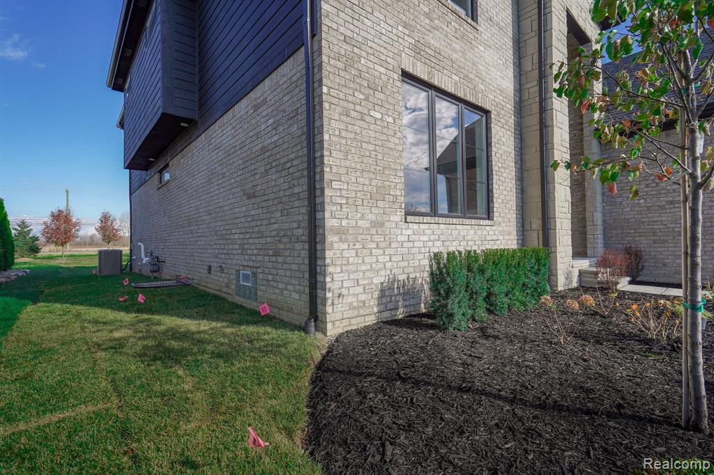 17281 Chianti Property Photo 5