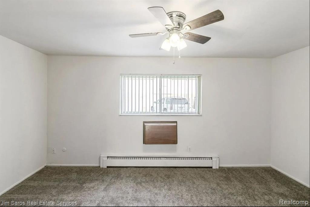 16425 E 12 Mile Rd - 1 Bed Units Property Photo 7