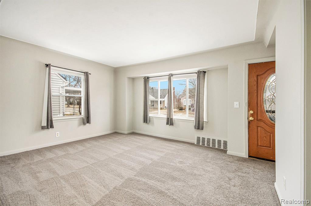 21783 Gascony Avenue Property Photo 4