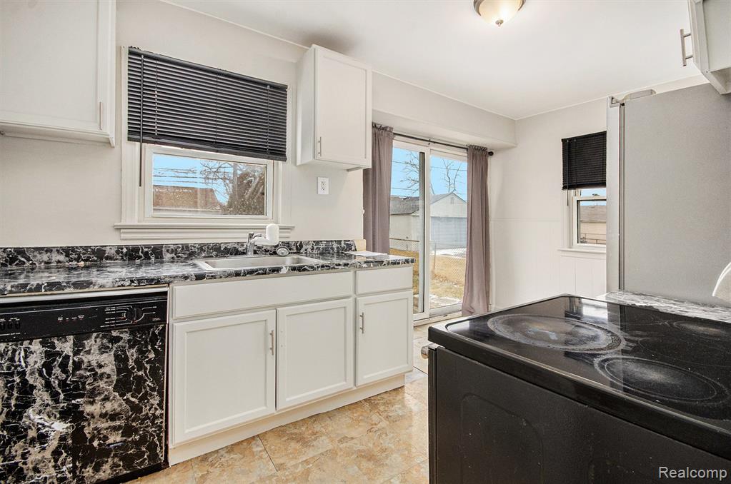21783 Gascony Avenue Property Photo 10