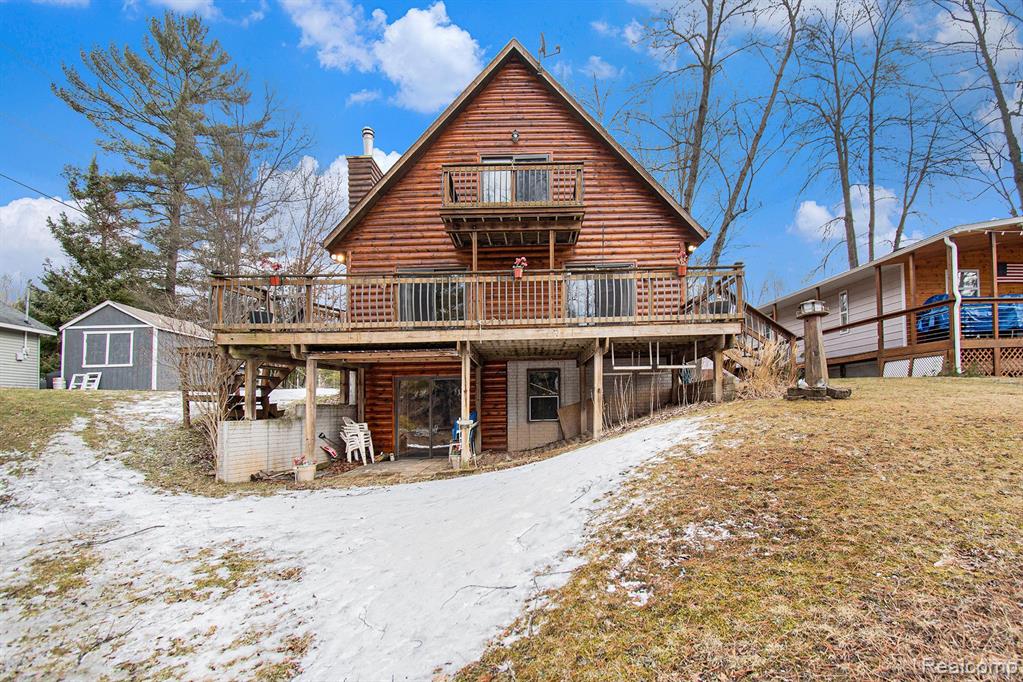 789 Lakeshore Drive Property Photo 1