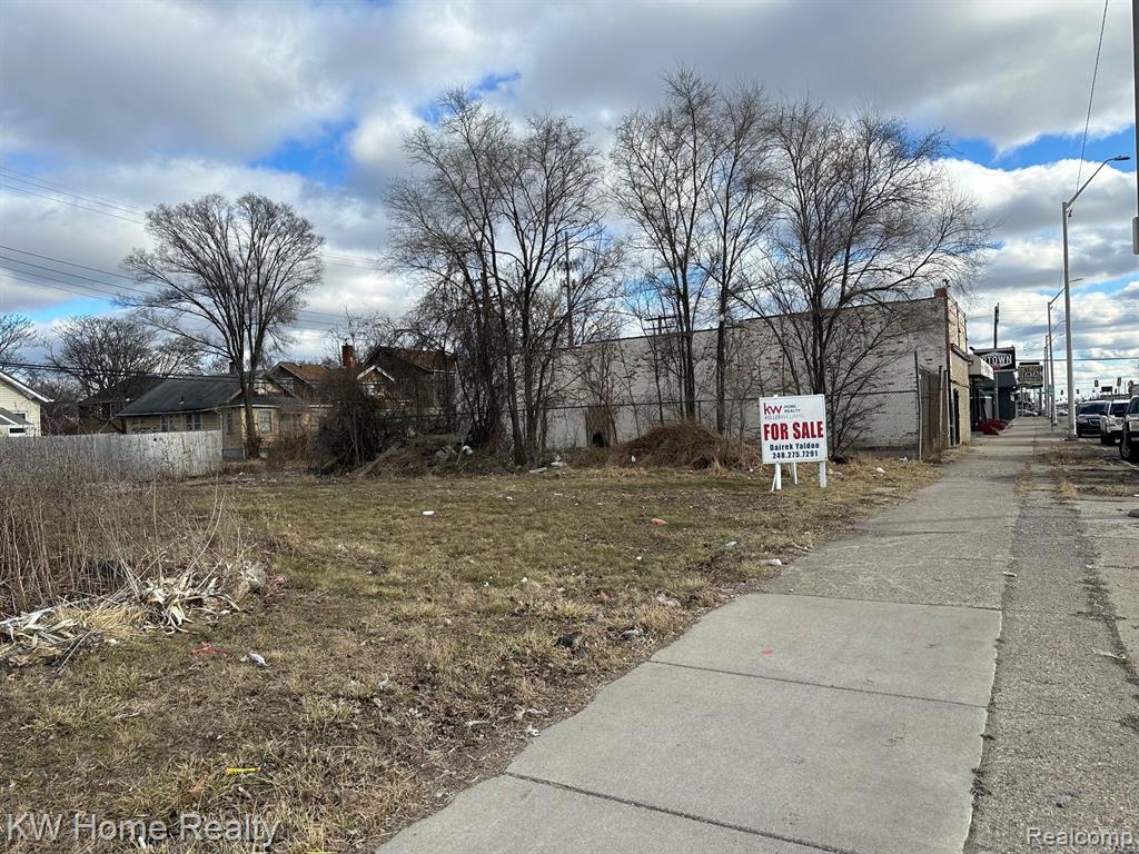 15738 Livernois Avenue Property Photo 6