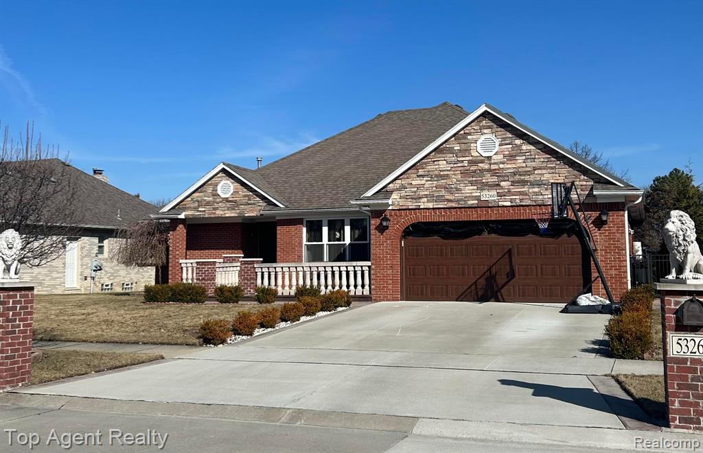 53260 Villa Rosa Drive Property Photo 1