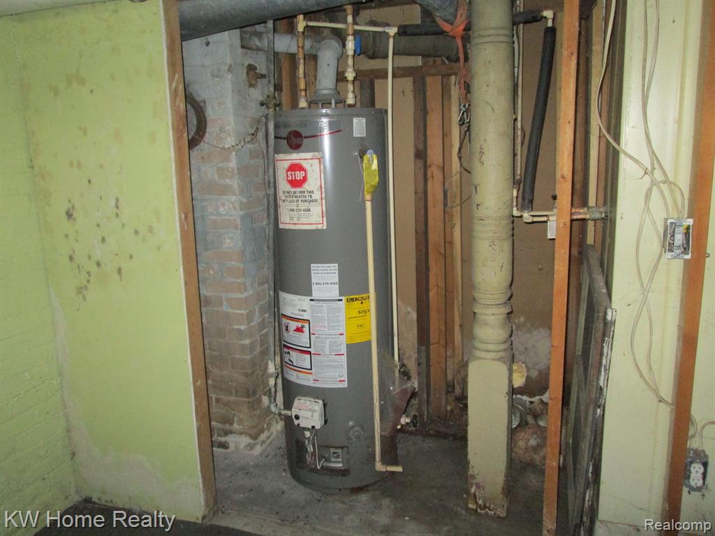 1323 Mackinaw Street Property Photo 19