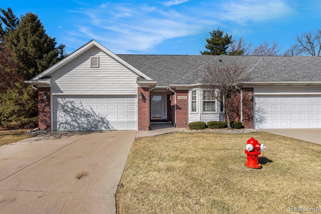 44427 Patricia Drive Property Image