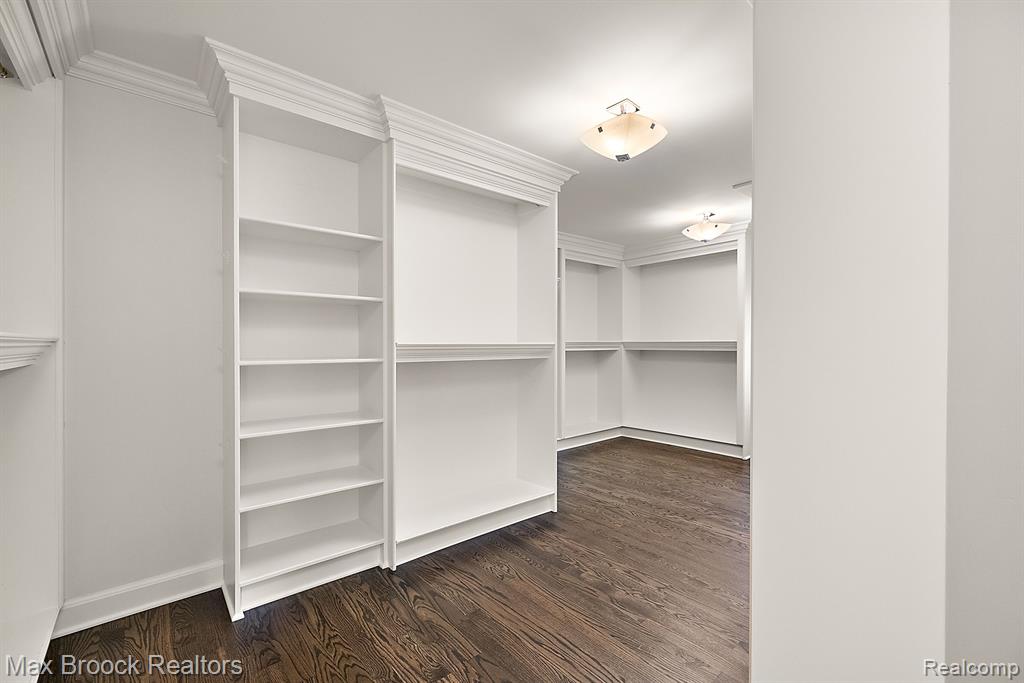 620 Lakeside Drive Property Photo 22