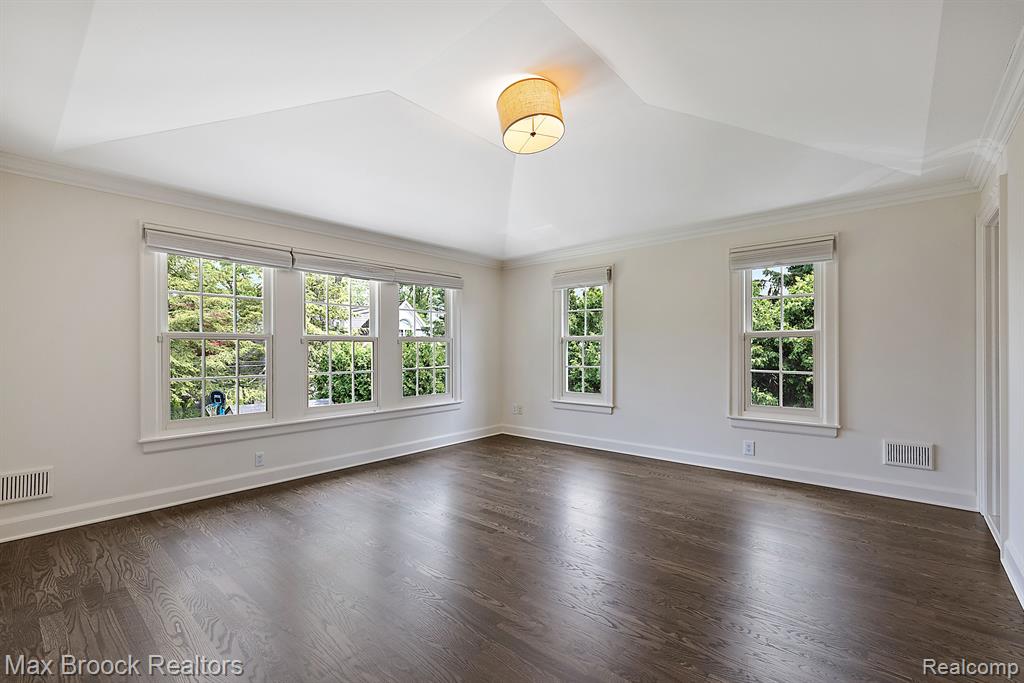 620 Lakeside Drive Property Photo 32
