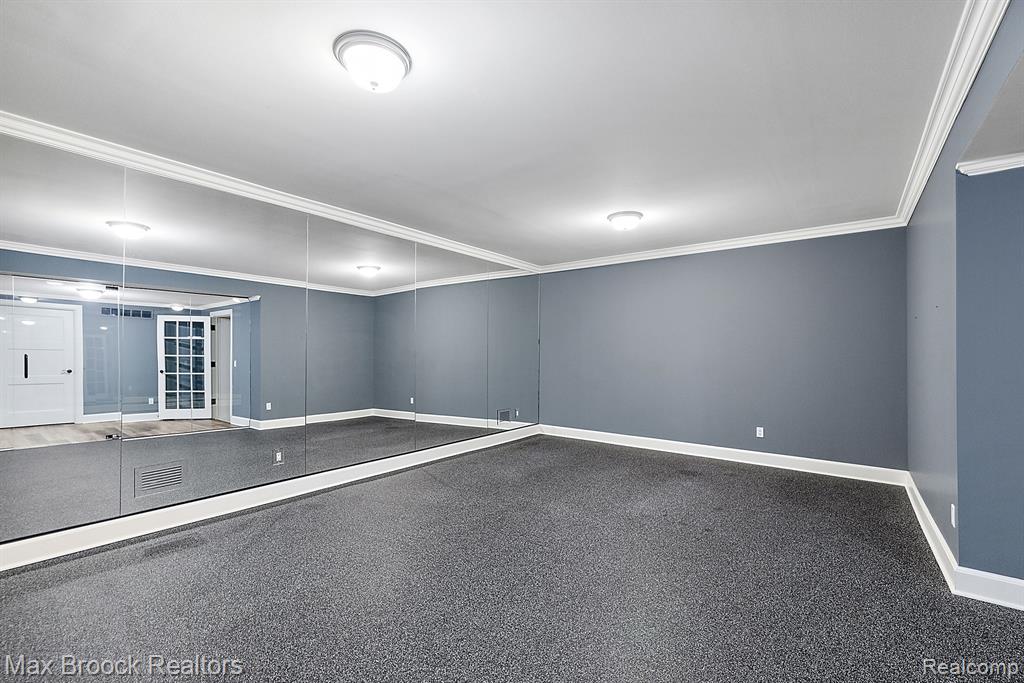 620 Lakeside Drive Property Photo 44