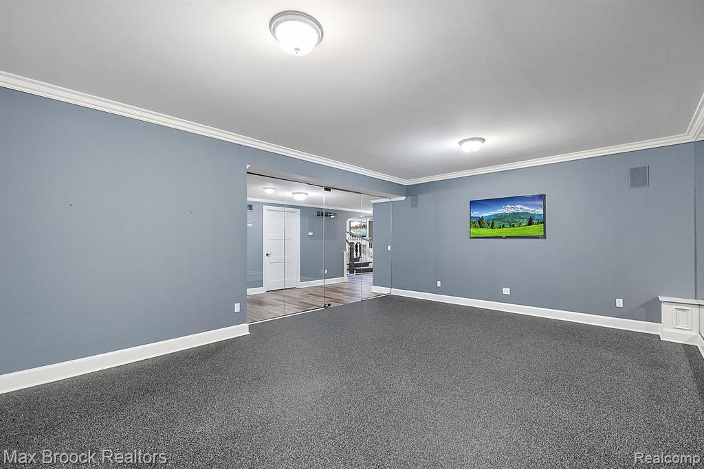 620 Lakeside Drive Property Photo 45