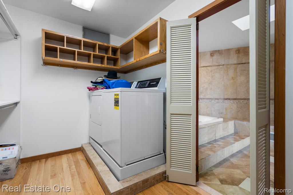 60376110 Property Photo 52