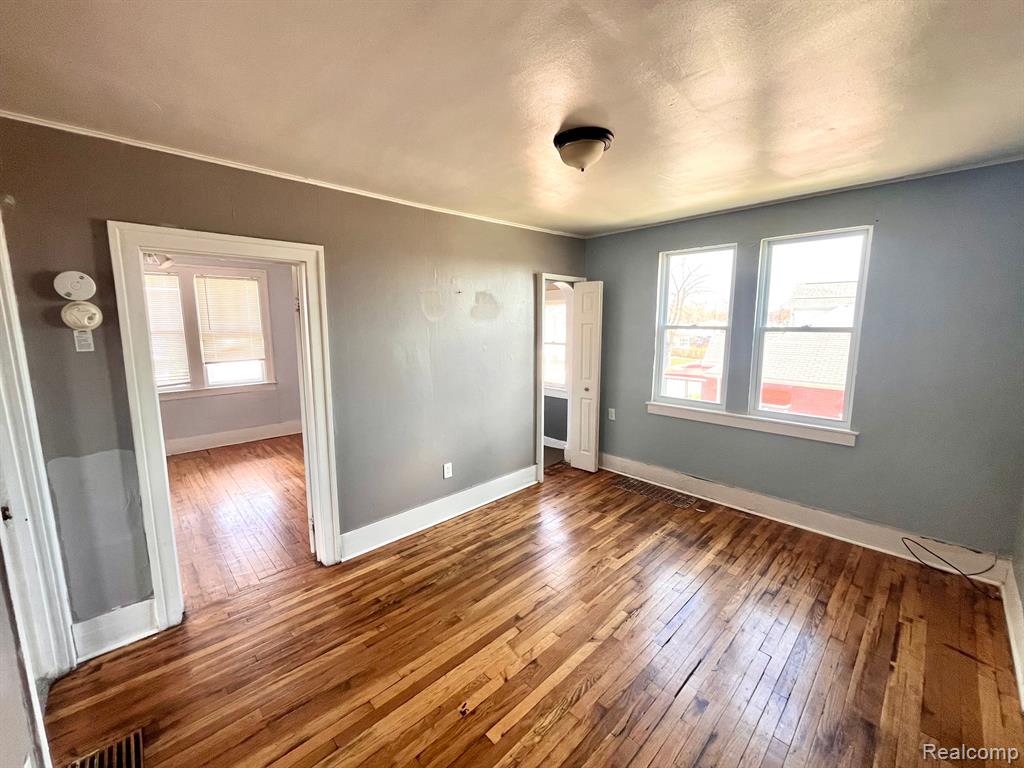 7544 Theut Avenue Property Photo 10