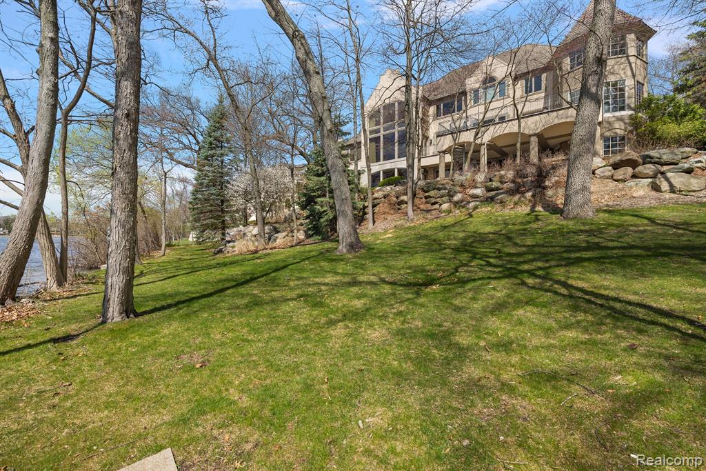 1747 Heron Ridge Drive Property Photo 44