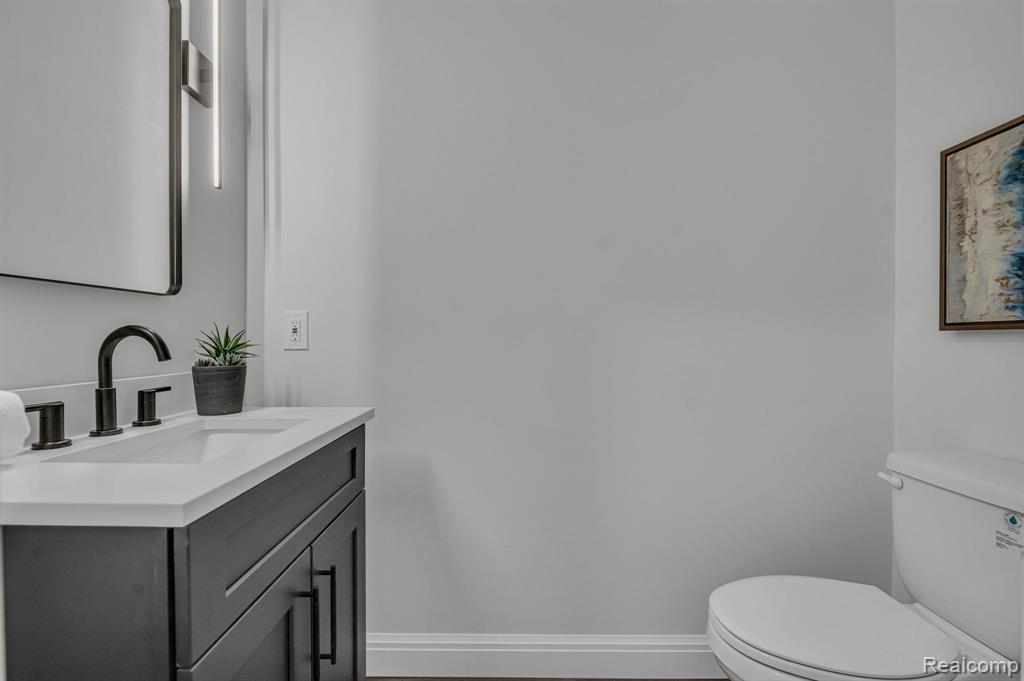 517 Catalpa Drive Property Photo 35