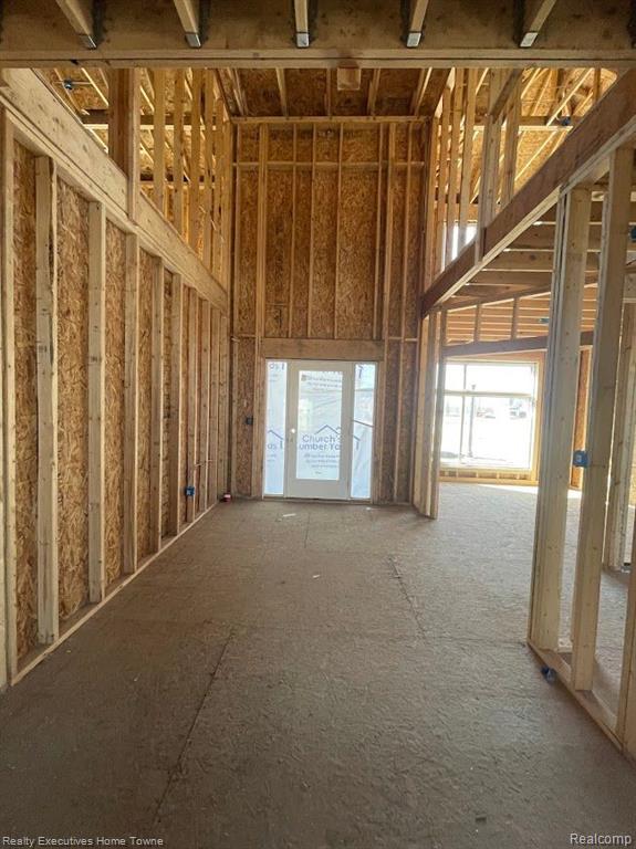 50506 Mistwood Drive Property Photo 5