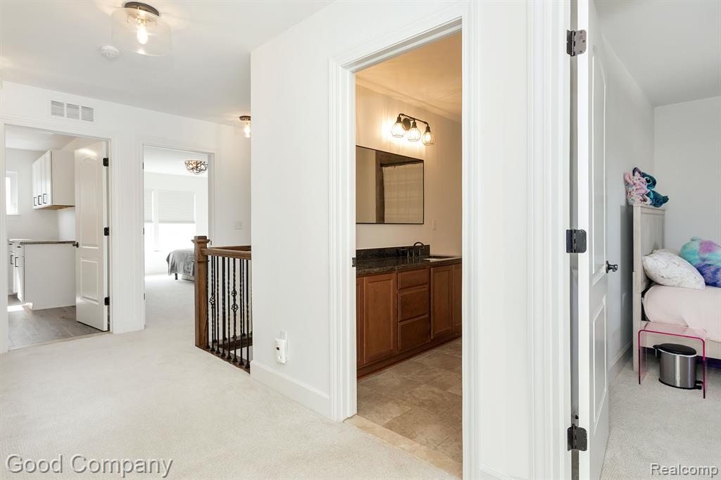 707 Golf Avenue Property Photo 21