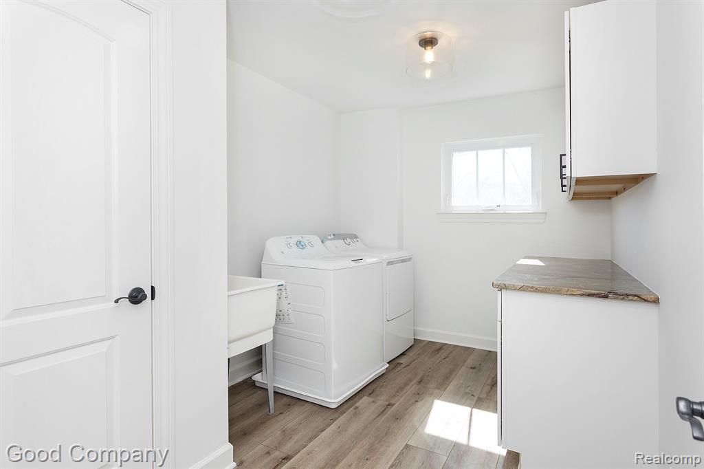 707 Golf Avenue Property Photo 27