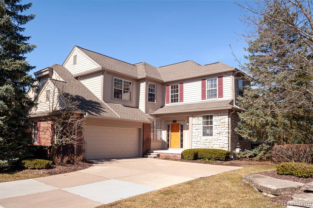 3845 Winding Brook Circle Property Photo 1