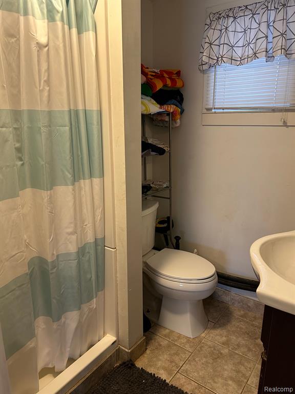 1249 N Crooked Lake Drive Property Photo 22