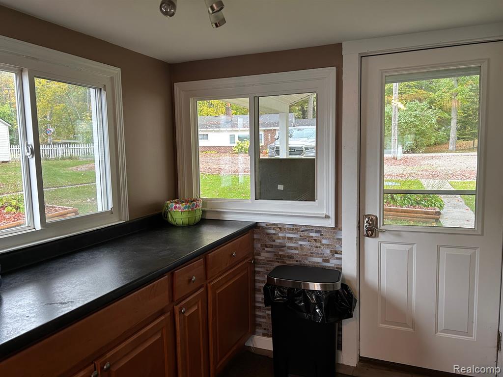 1249 N Crooked Lake Drive Property Photo 28