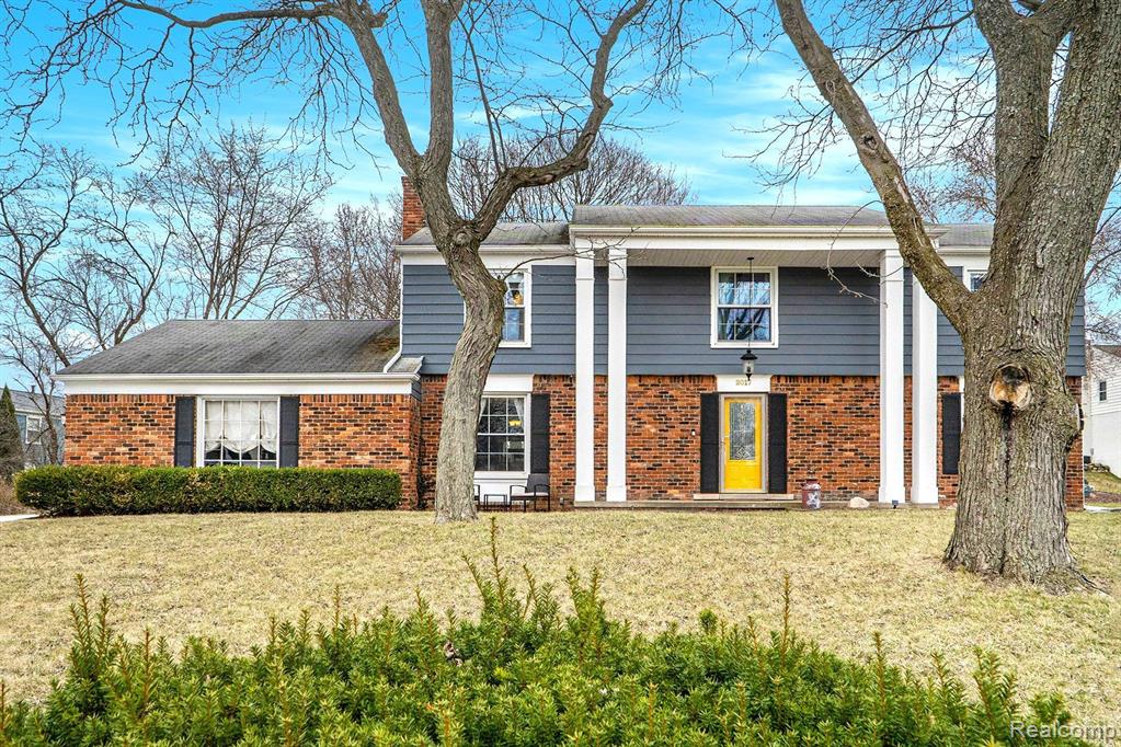 2017 Fox Glen Court Property Photo 1