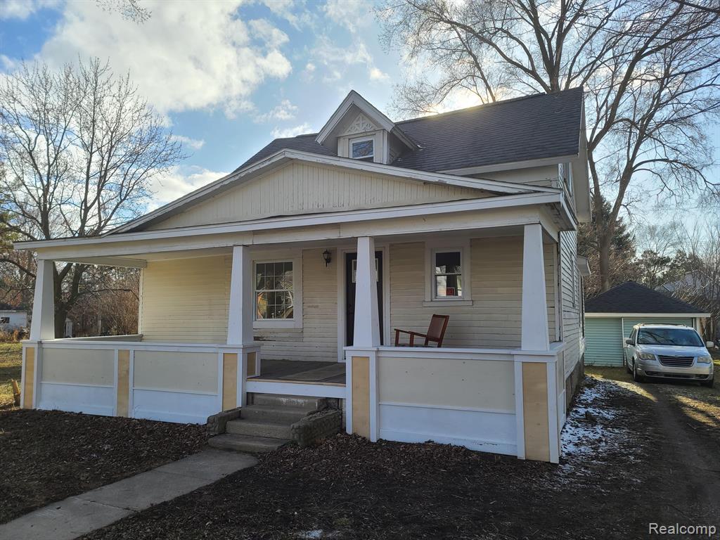 3685 Main Street Property Photo