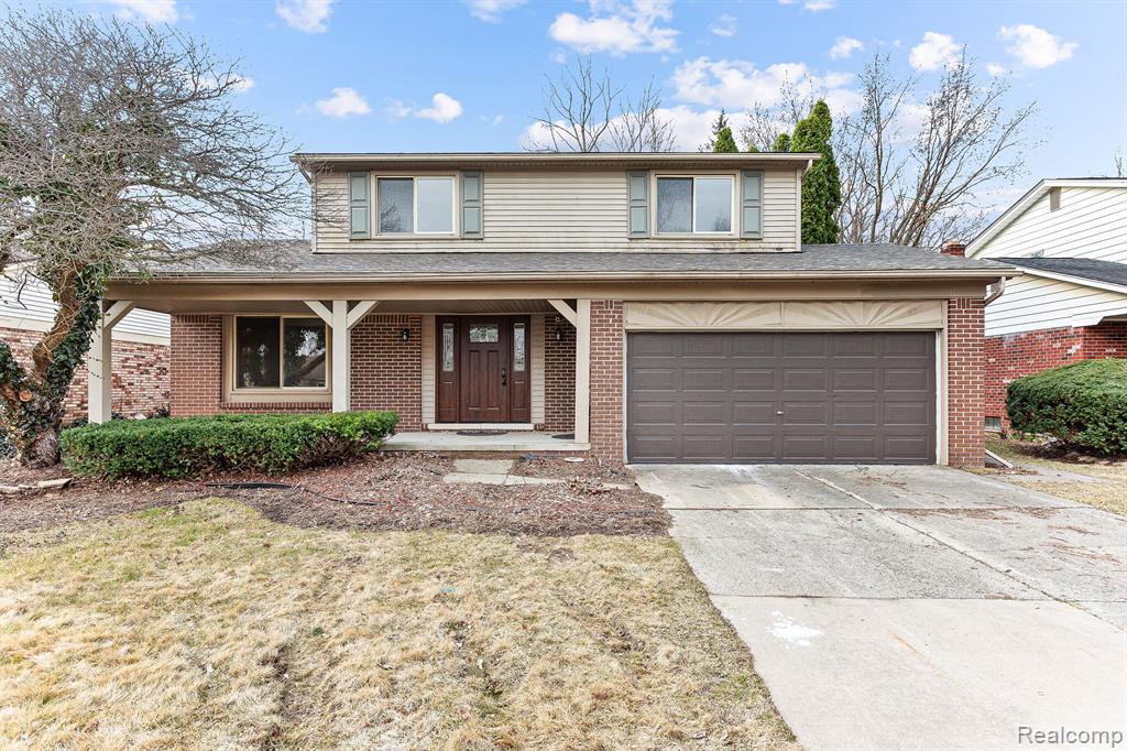 41639 Metaline Drive Property Photo 1