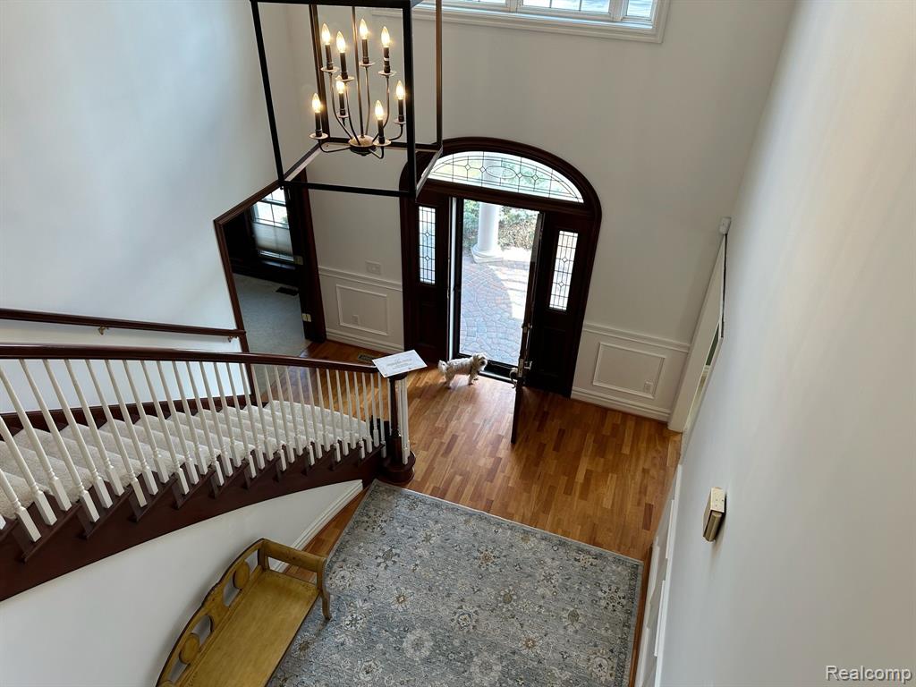 517 Oak Street Property Photo 9