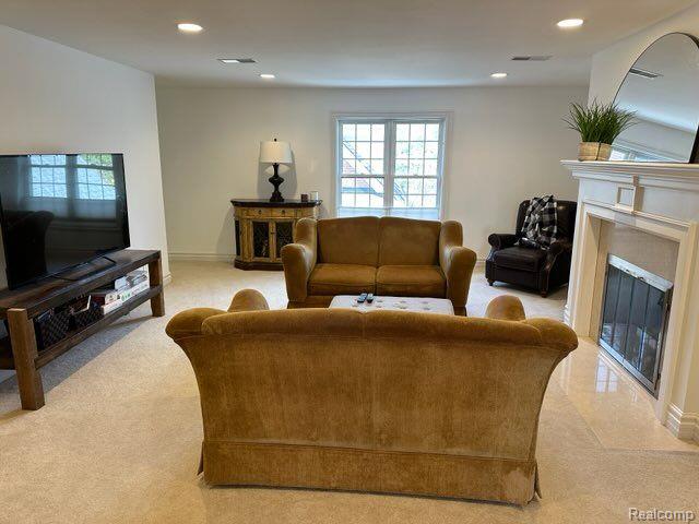 517 Oak Street Property Photo 32