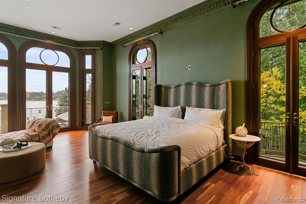 1567 Island Lane Property Photo 18