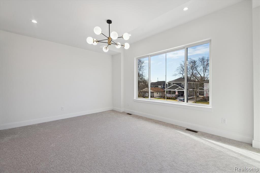 517 Devillen Avenue Property Photo 28
