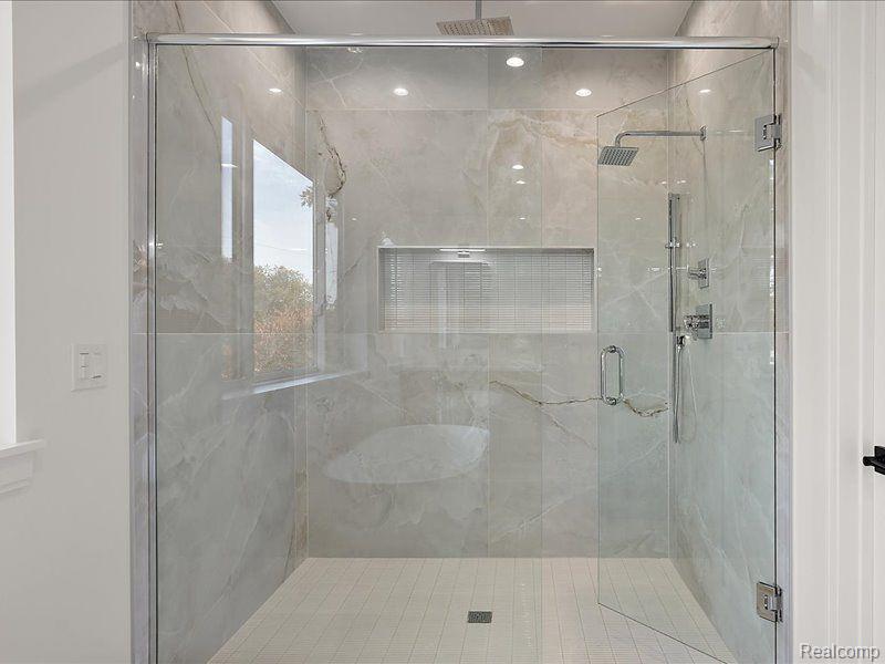 517 Devillen Avenue Property Photo 53