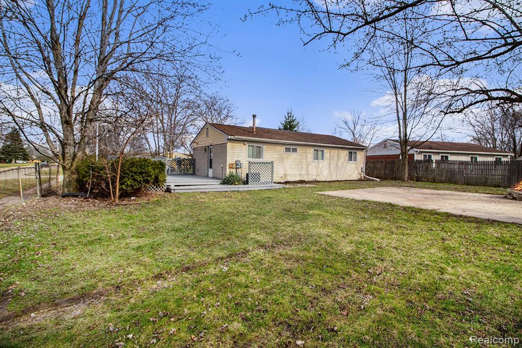 41810 Pierce Street Property Photo 28