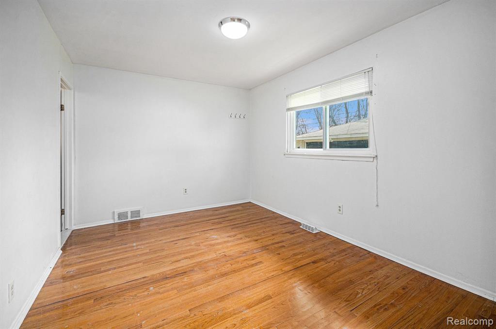 37653 Badger Drive Property Photo 14