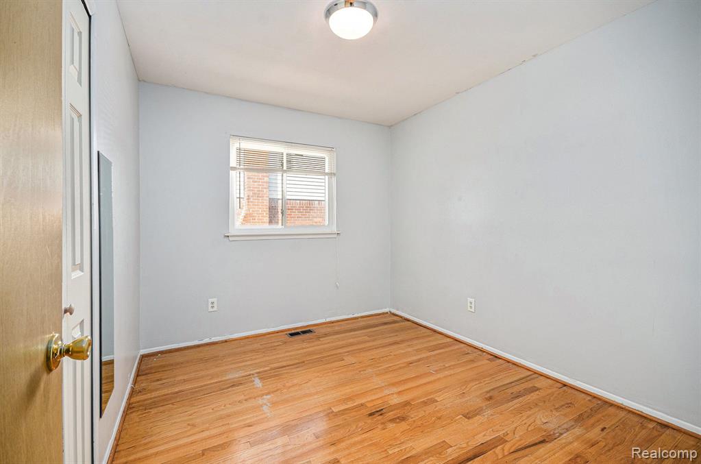 37653 Badger Drive Property Photo 18