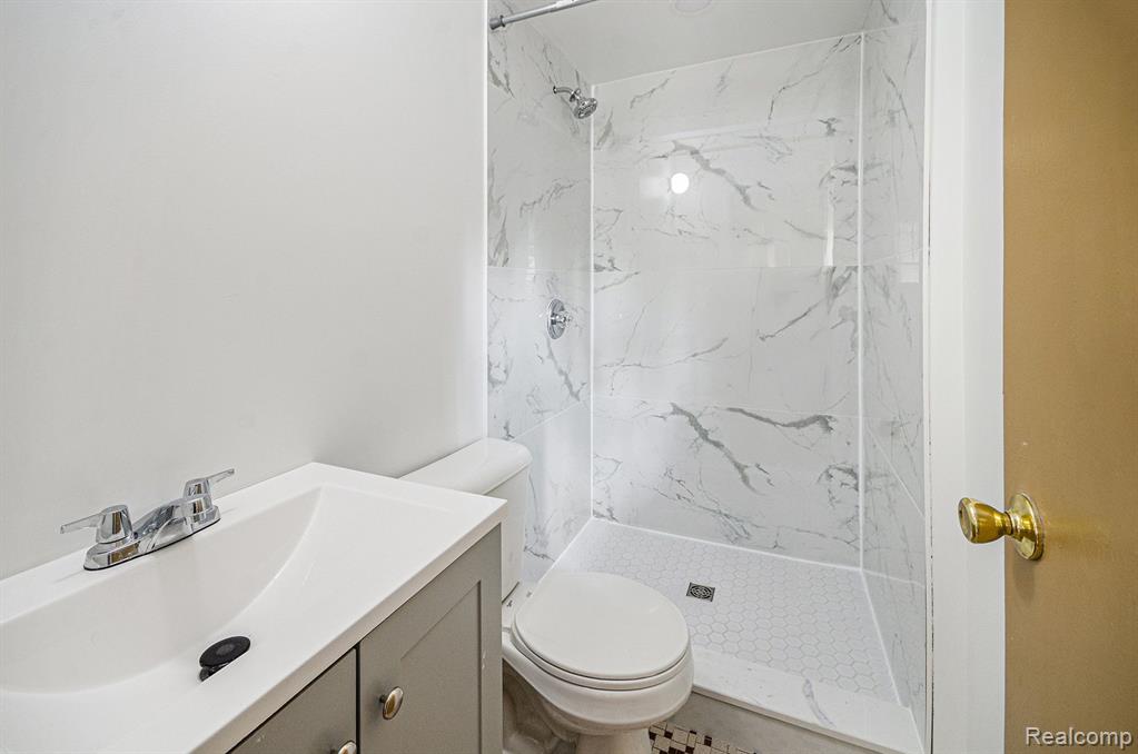 37653 Badger Drive Property Photo 19