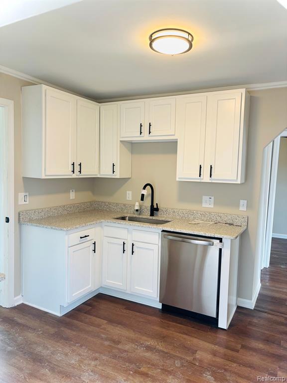 557 White Avenue Property Photo 18