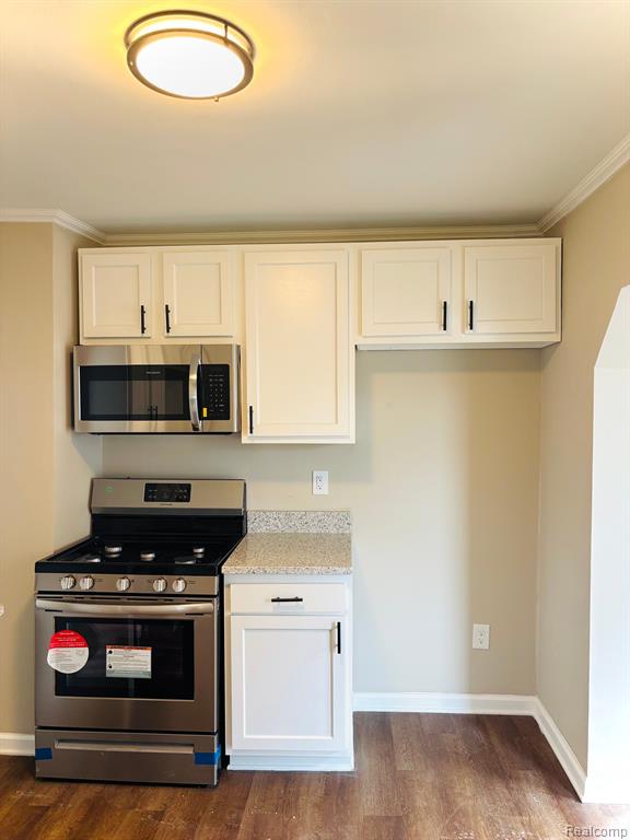 557 White Avenue Property Photo 20